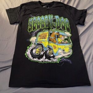 Scooby-Doo Graphic T-Shirt